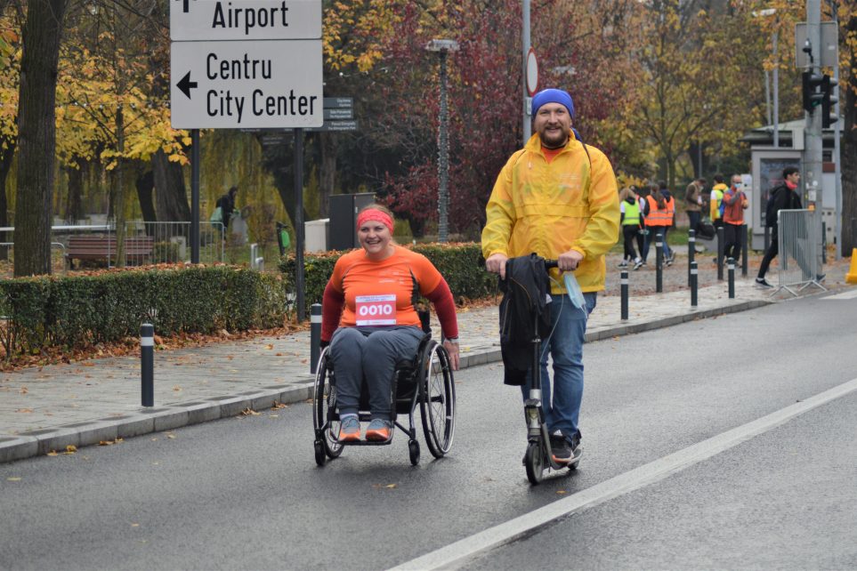Ioana și George, la finalul Maratonului Internațional Cluj-Napoca.